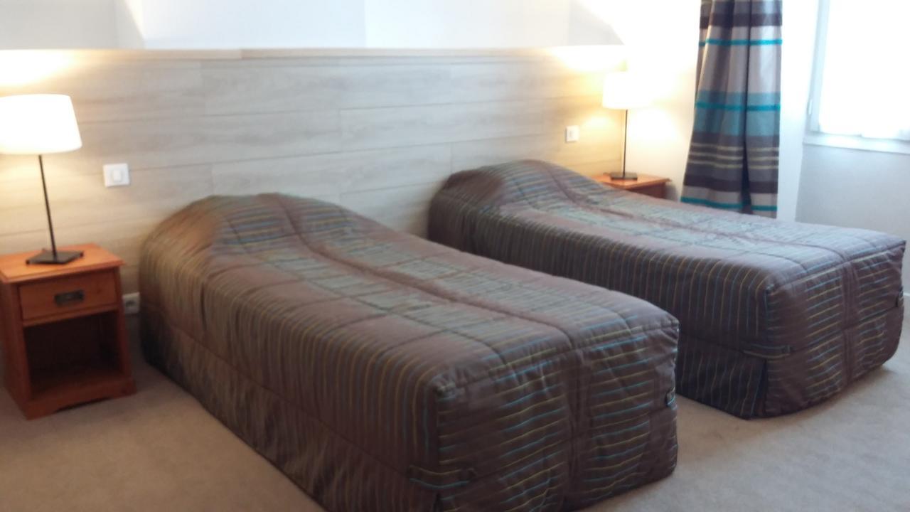 Hotel Les Aubepines Illiers-Combray Zewnętrze zdjęcie