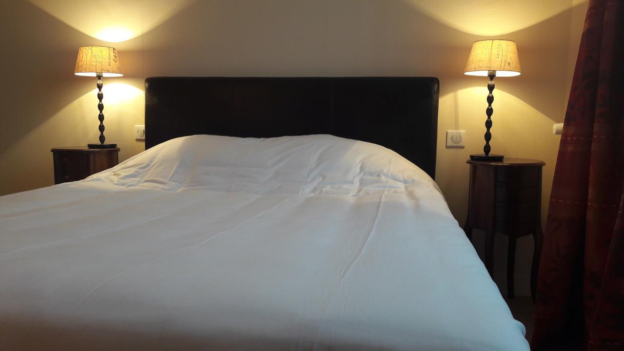 Hotel Les Aubepines Illiers-Combray Zewnętrze zdjęcie